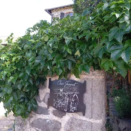 Holiday home Maison Chez Jeannot Saint-Geneys-pres-Saint-Paulien